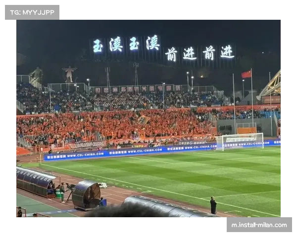 河南队主场迎战云南玉昆 铁血防反对决传控黑马战术博弈